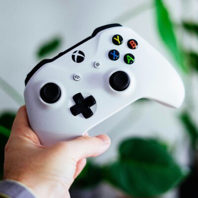 Windows Phone 7 Game Development Review